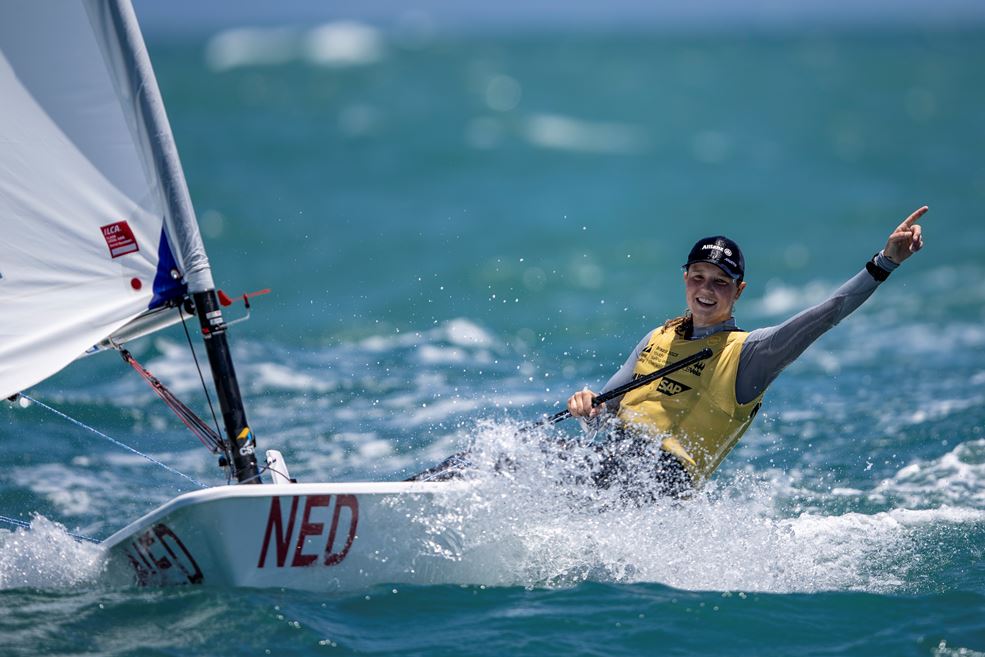 Roos Wind wint (Photo: Gabriel Heusi/World Sailing)